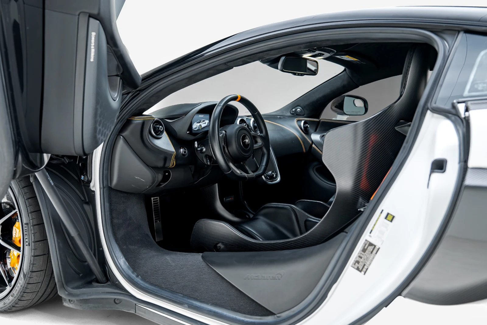 2019 McLaren 600LT, 2/30