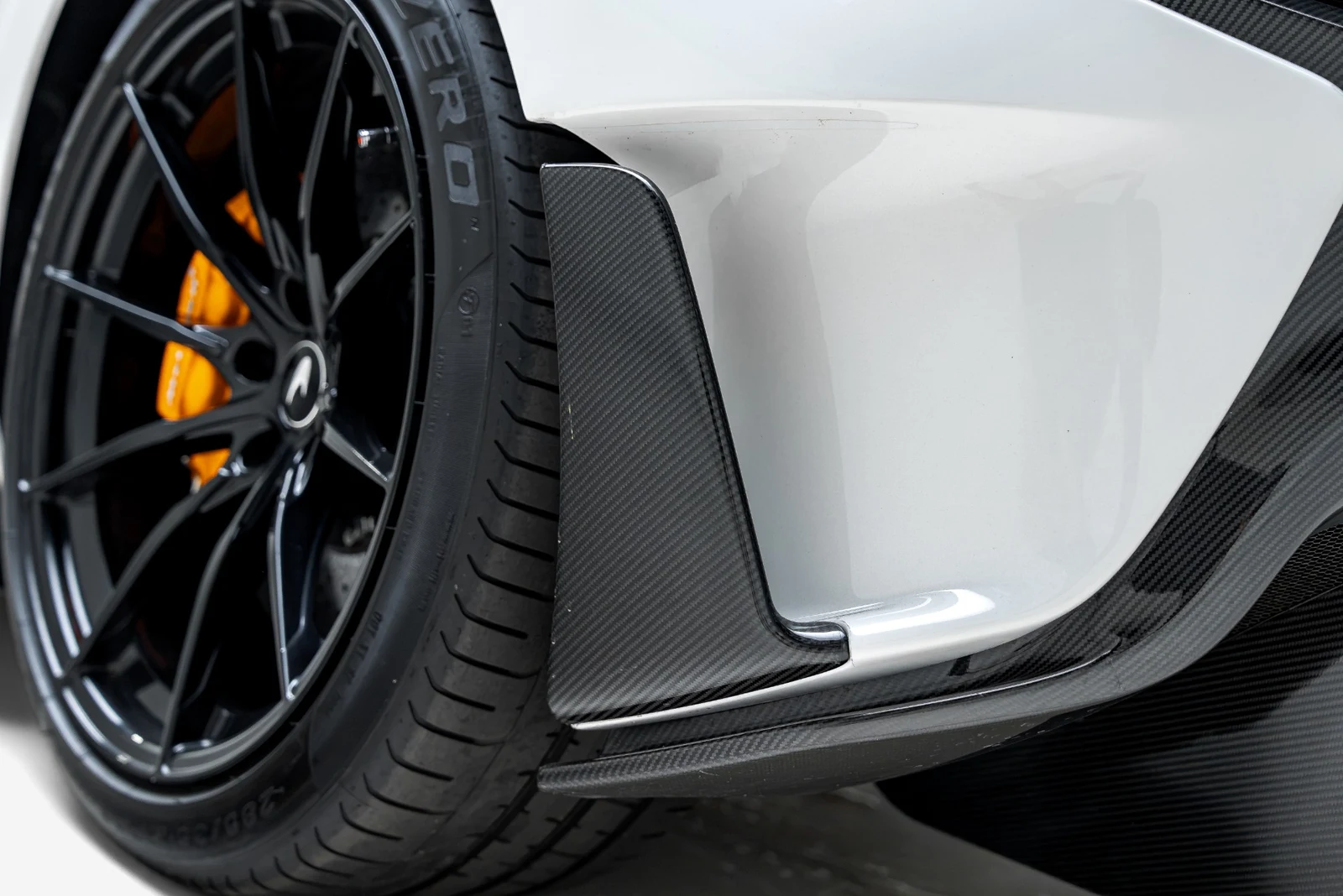 2019 McLaren 600LT, 15/30