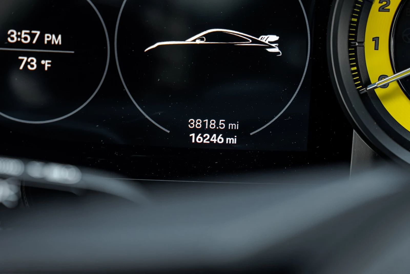 2022 Porsche 911 (992.1) GT3, 28/30