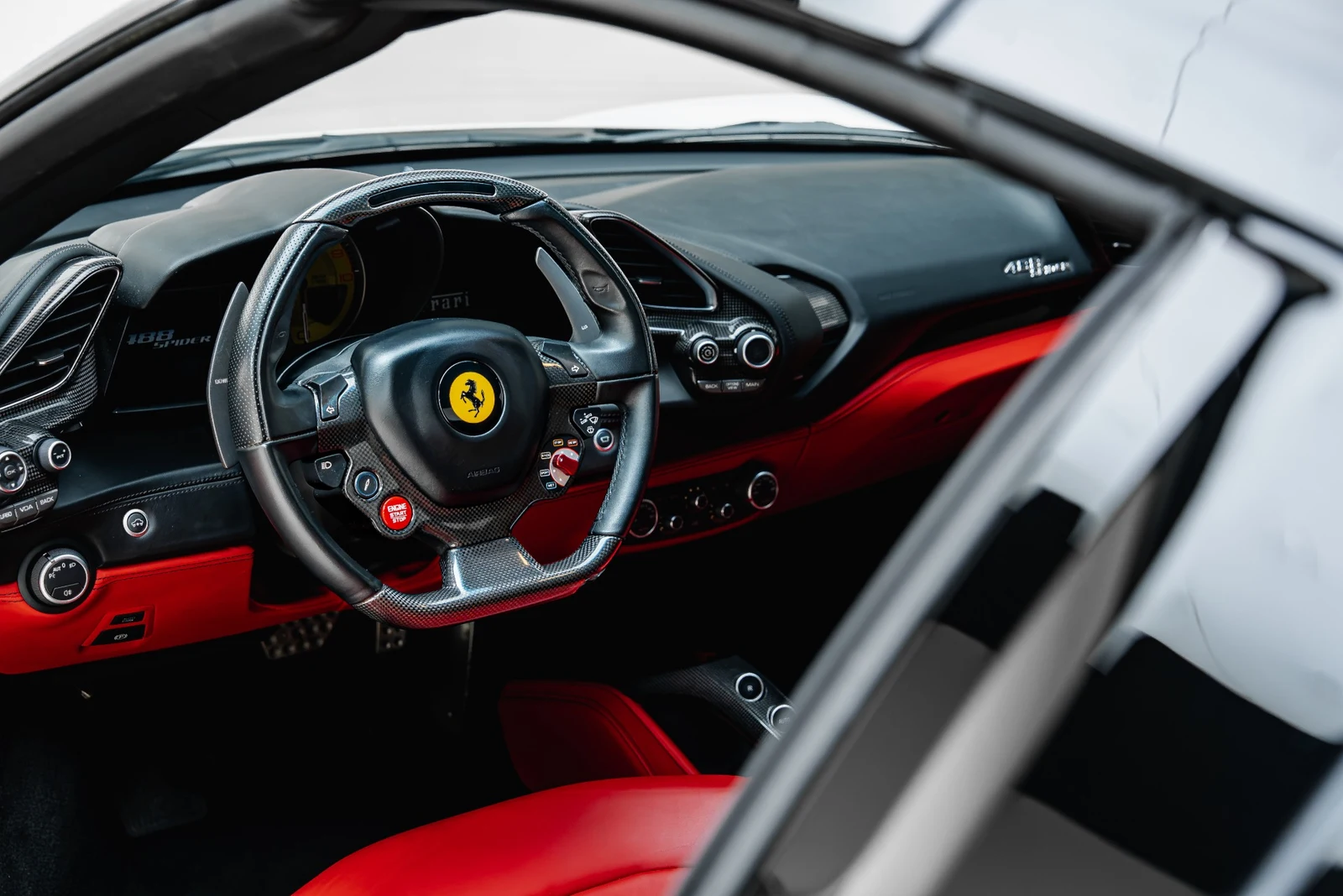 2017 Ferrari 488 Spider, 22/30
