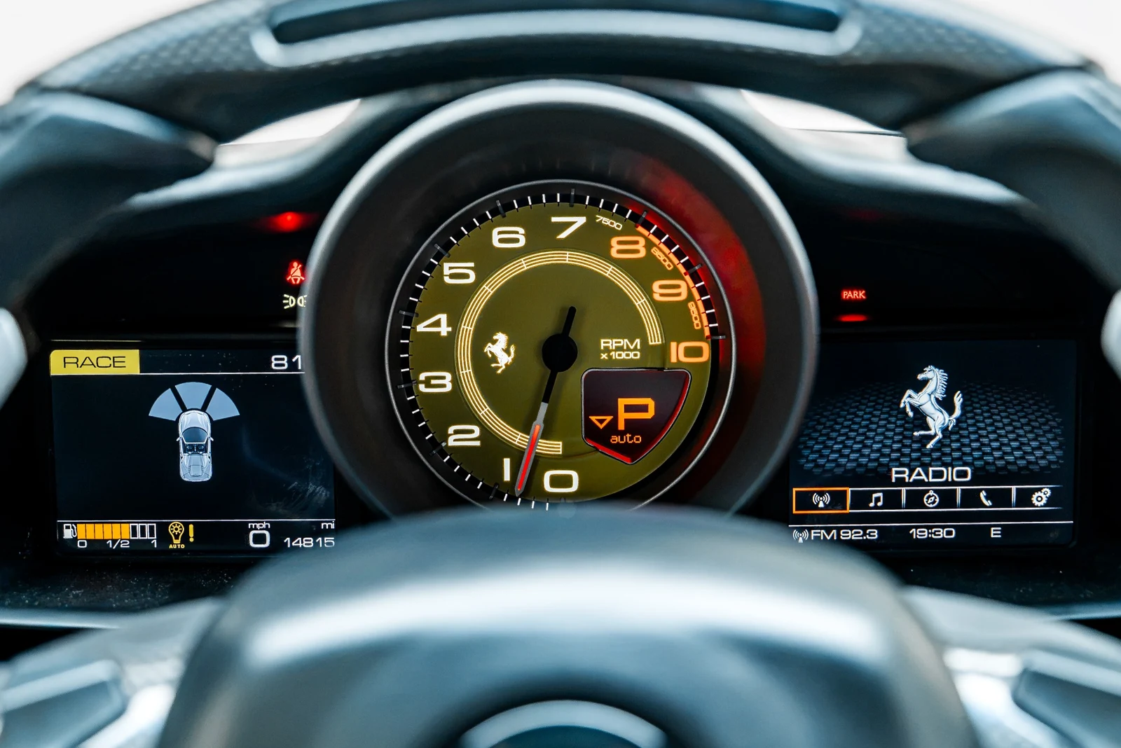 2017 Ferrari 488 Spider, 28/30