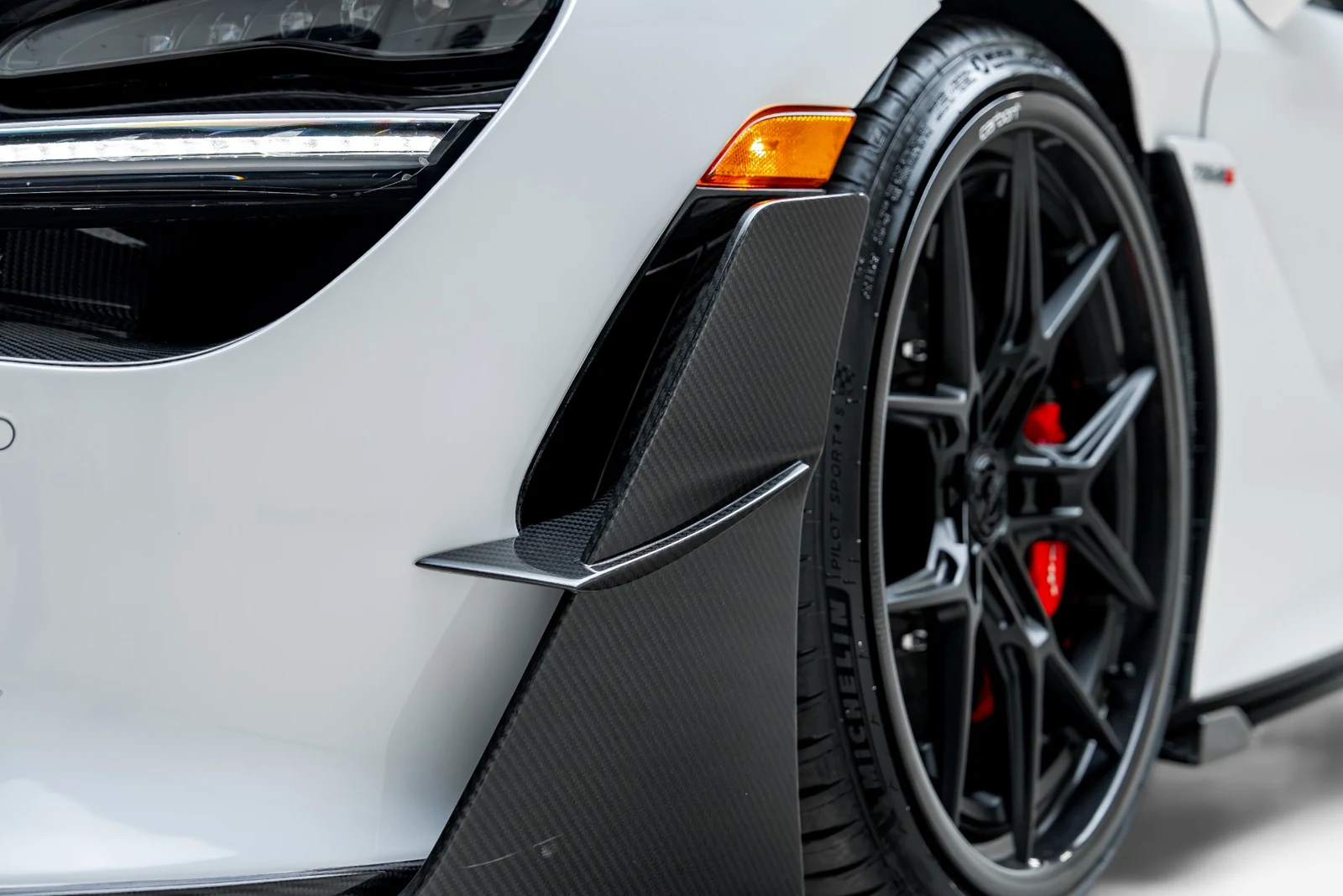 2024 McLaren 750S Spider, 16/30