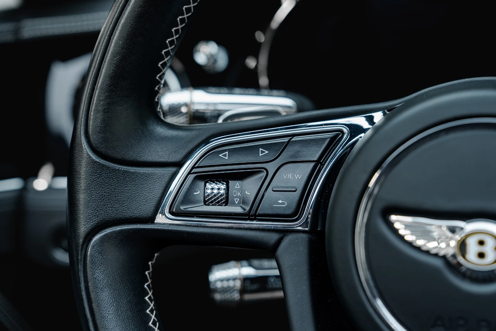 2020 Bentley Continental GTC V8, 23/30