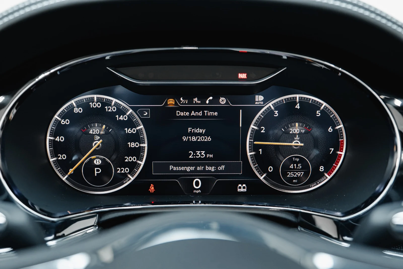 2020 Bentley Continental GTC V8, 28/30