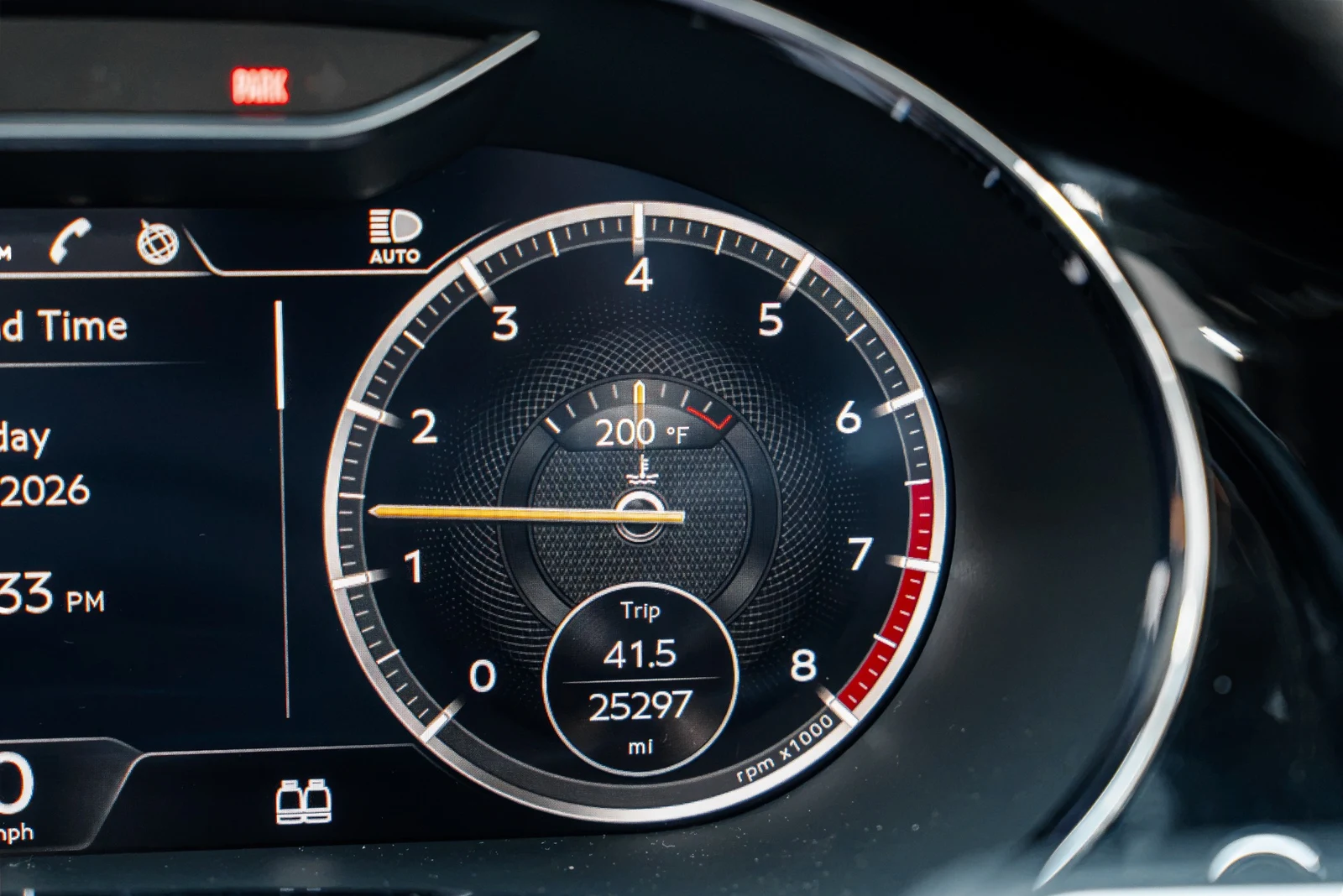 2020 Bentley Continental GTC V8, 29/30