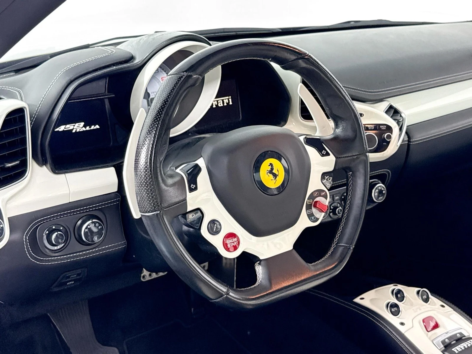 2010 Ferrari 458 Italia, 7/30