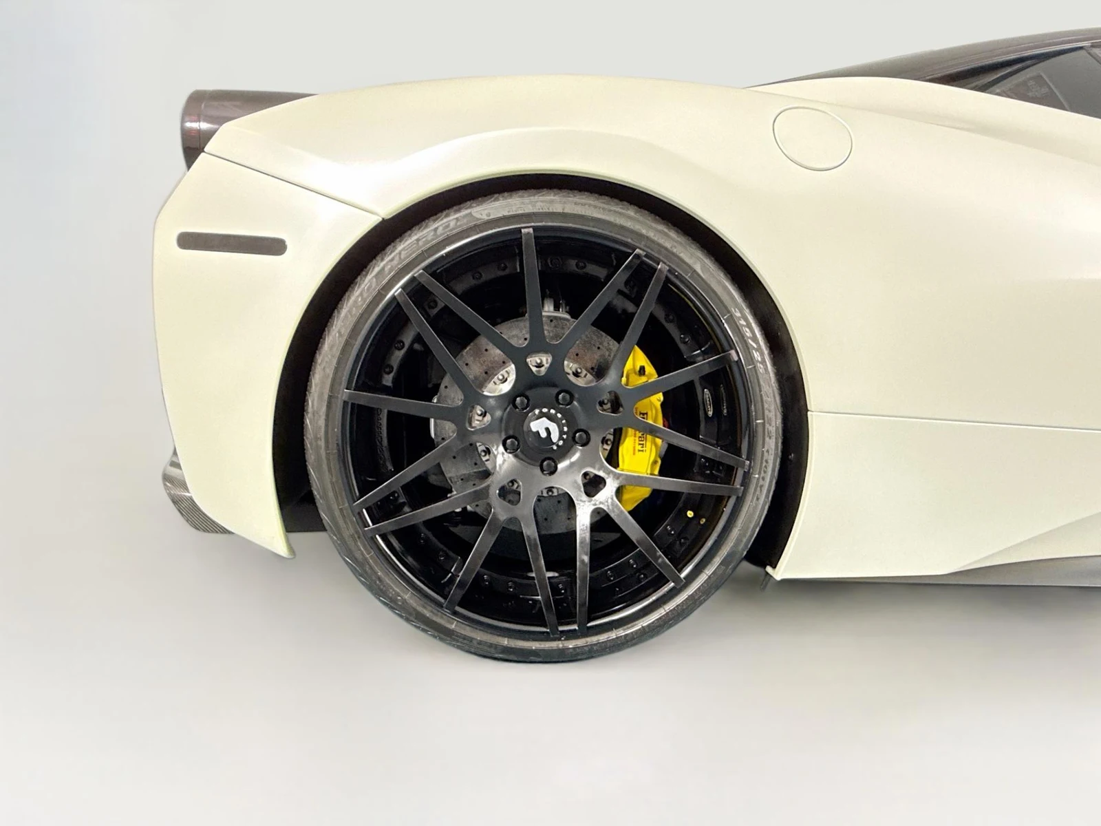 2010 Ferrari 458 Italia, 24/30