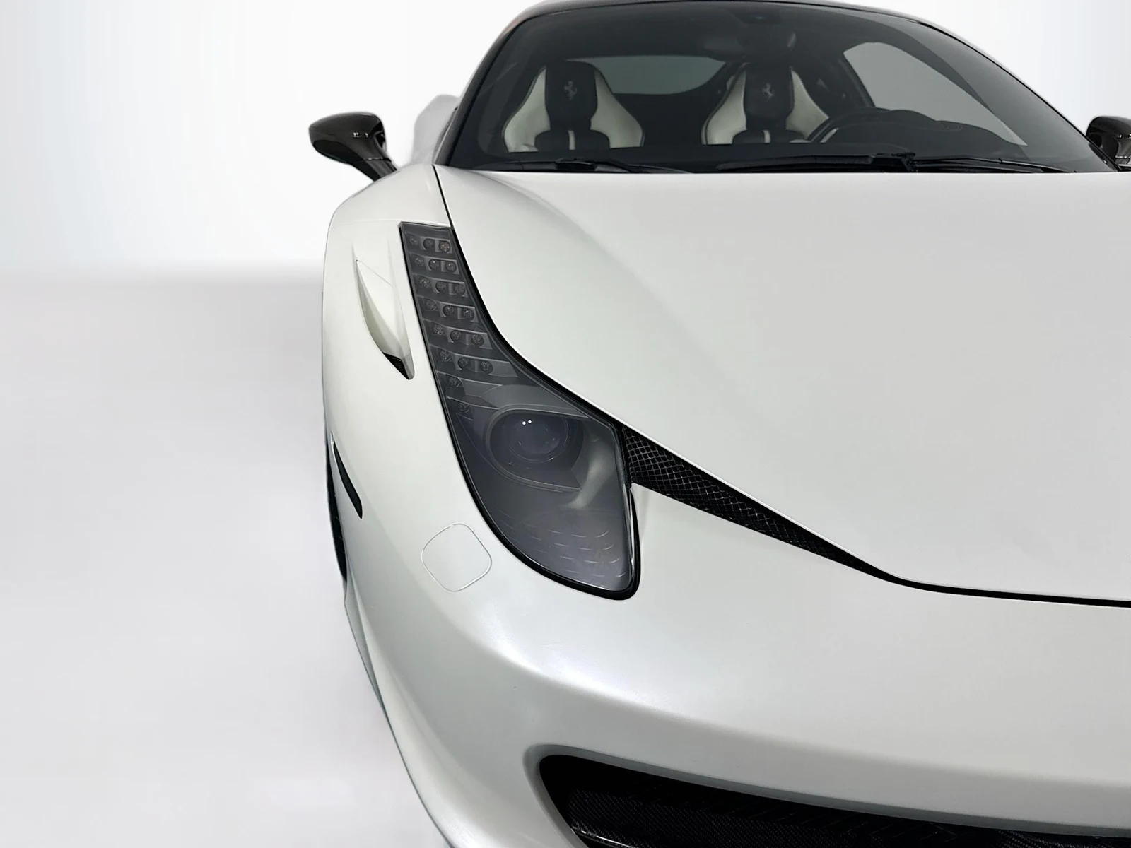 2010 Ferrari 458 Italia, 26/30