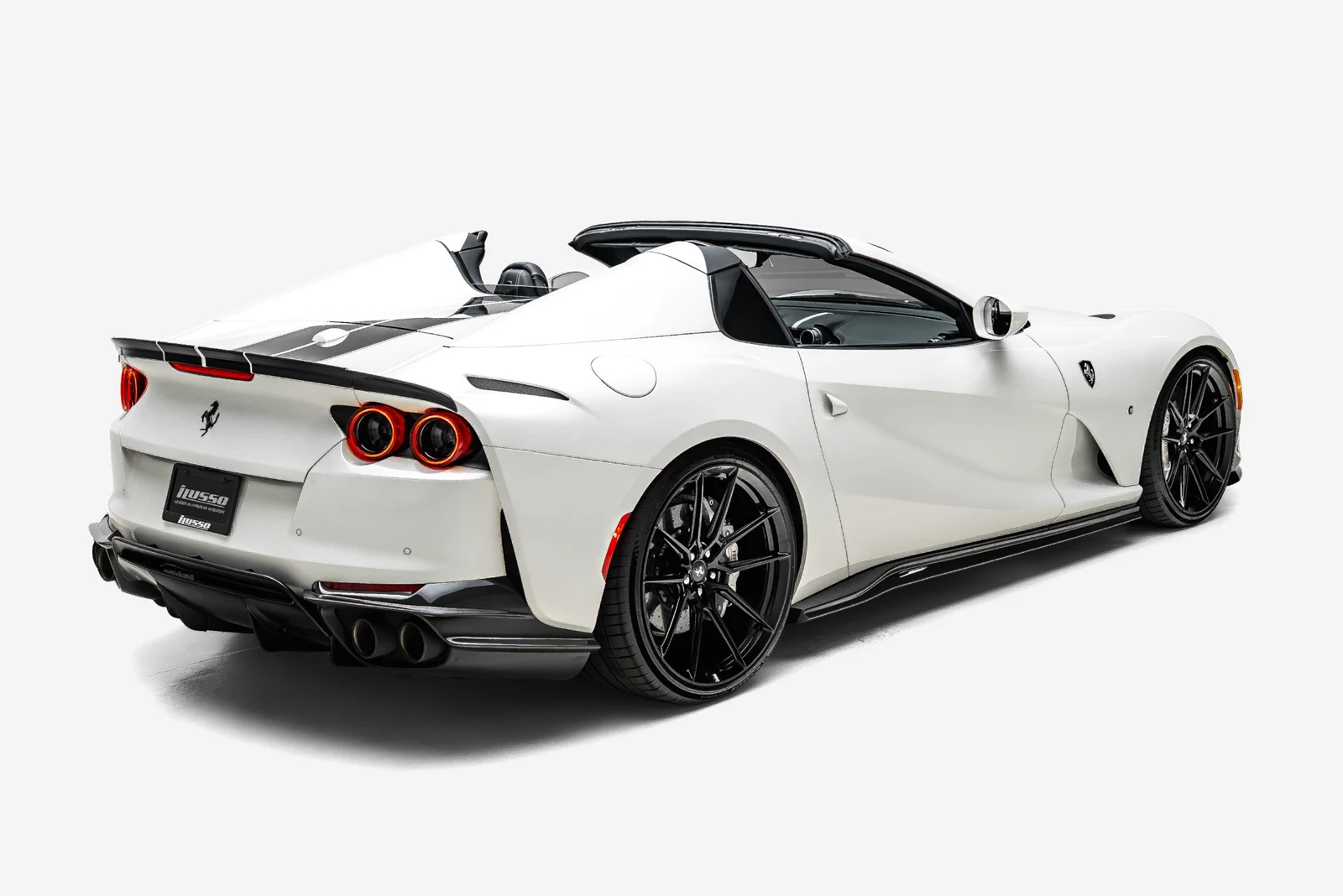 2022 Ferrari 812 GTS, 4/30