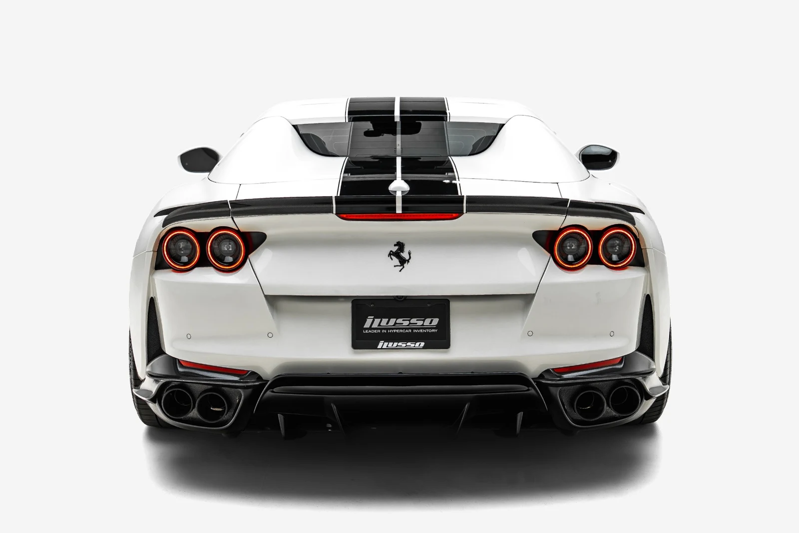 2022 Ferrari 812 GTS, 8/30