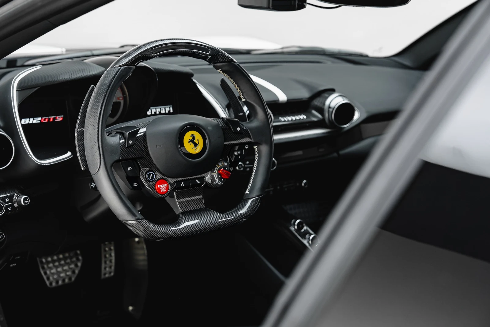 2022 Ferrari 812 GTS, 23/30