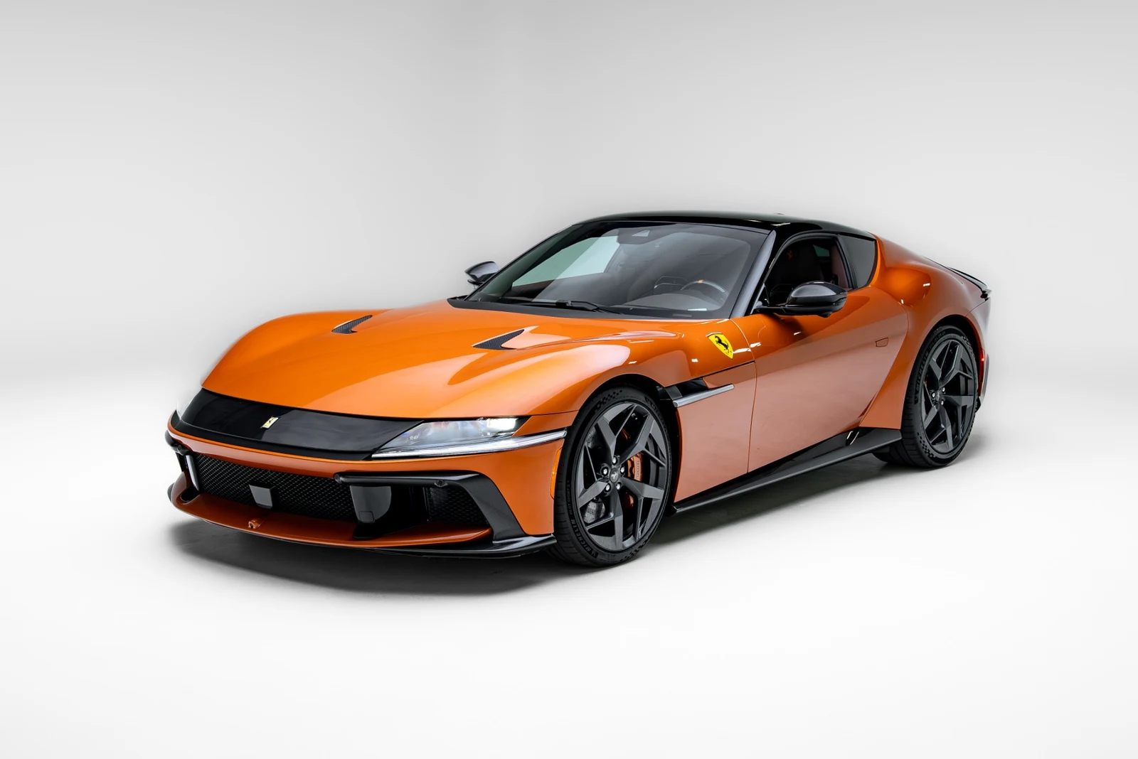 2025 Ferrari 12Cilindri, 2/30