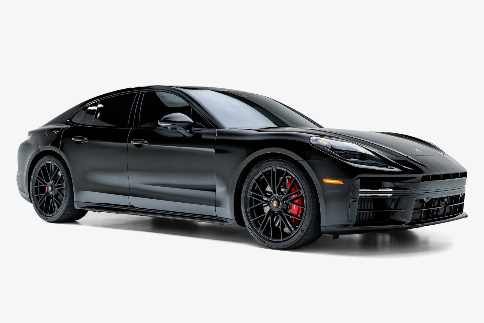 2026 Porsche Panamera GTS, 3/30