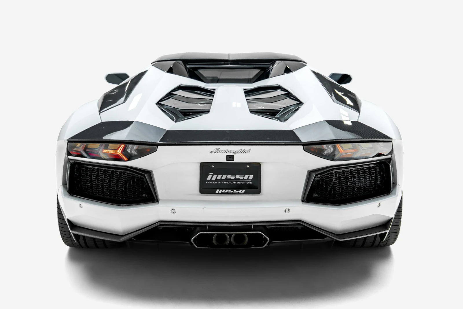 2016 Lamborghini Aventador LP700-4, 9/30