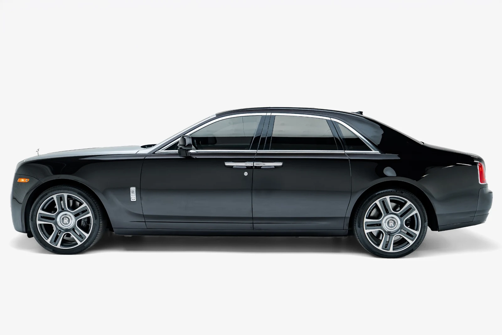 2016 Rolls-Royce Ghost I, 4/30