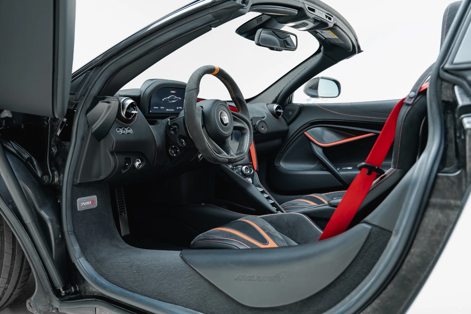 2021 McLaren 720S Spider Performance, 2/30
