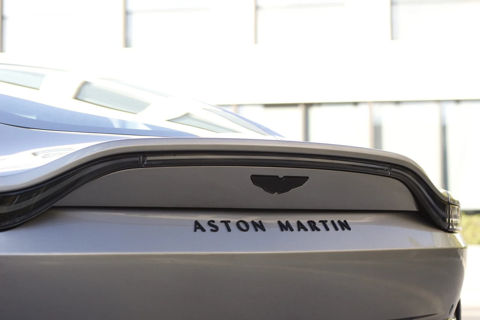 2025 Aston Martin Vantage, 9/30