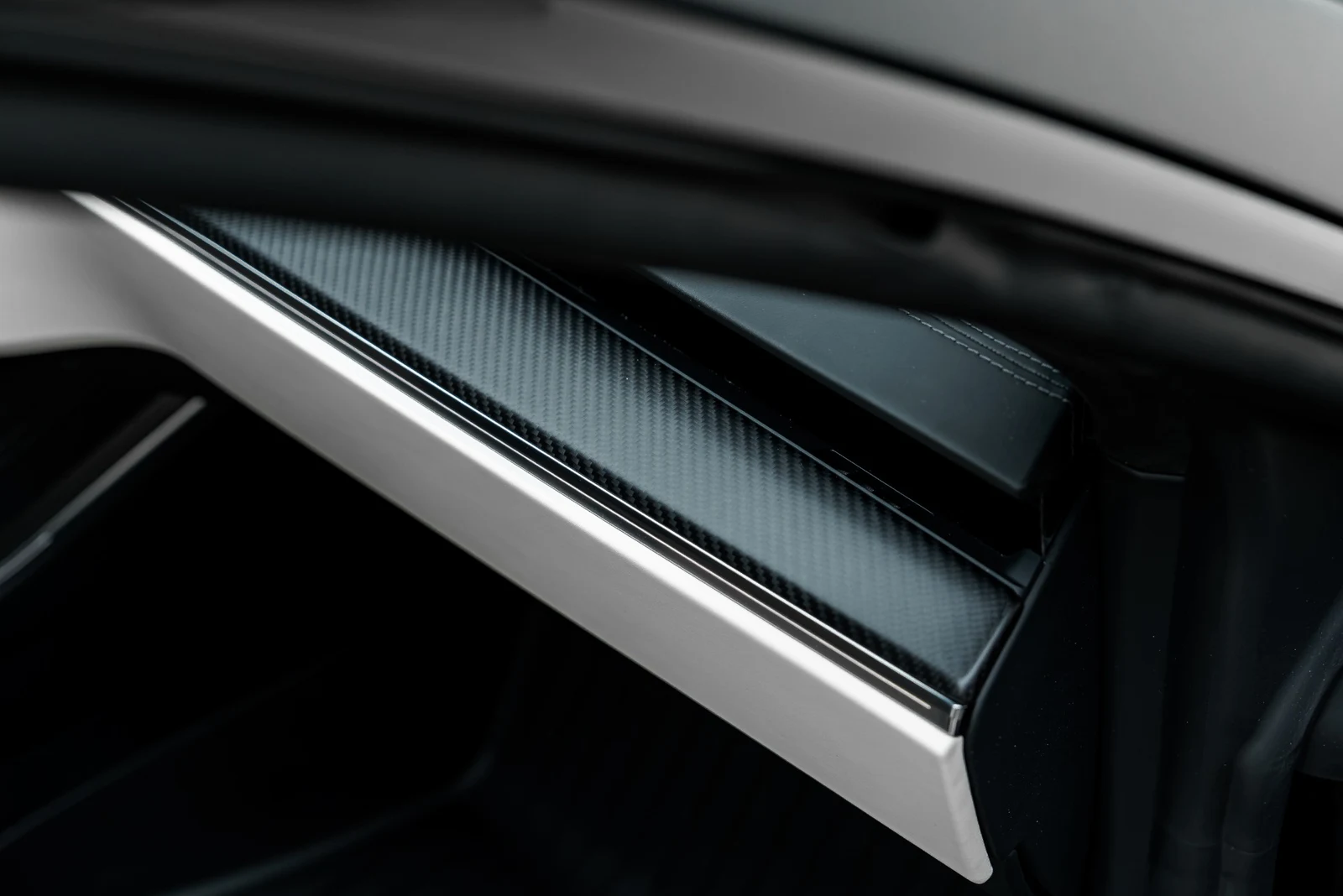 2026 Tesla Model S Plaid, 27/30
