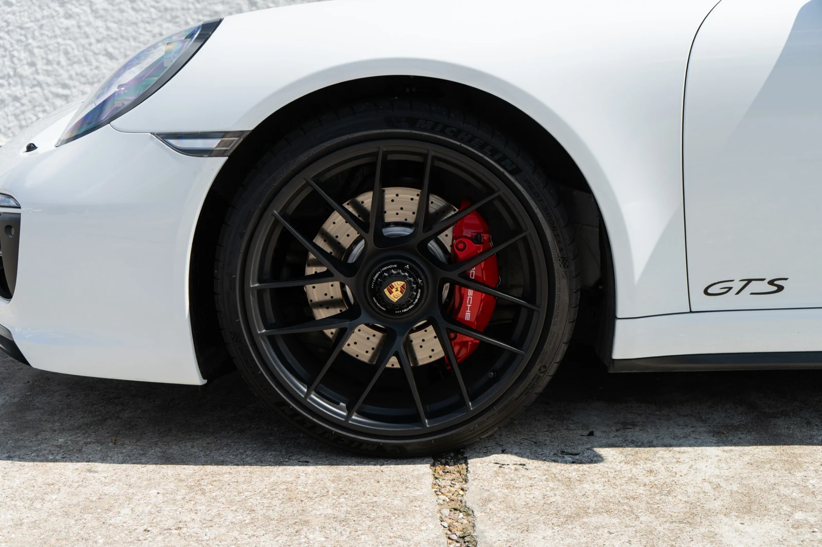 2018 Porsche 911 (991.2) Targa 4 GTS, 25/30