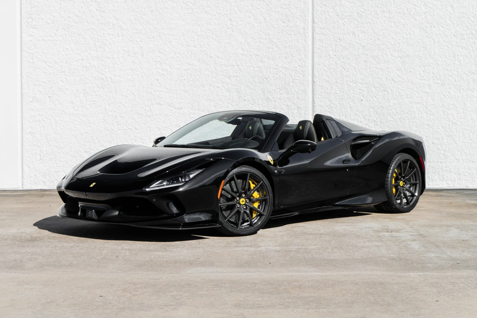 Ferrari F8 Spider | iLusso Houston