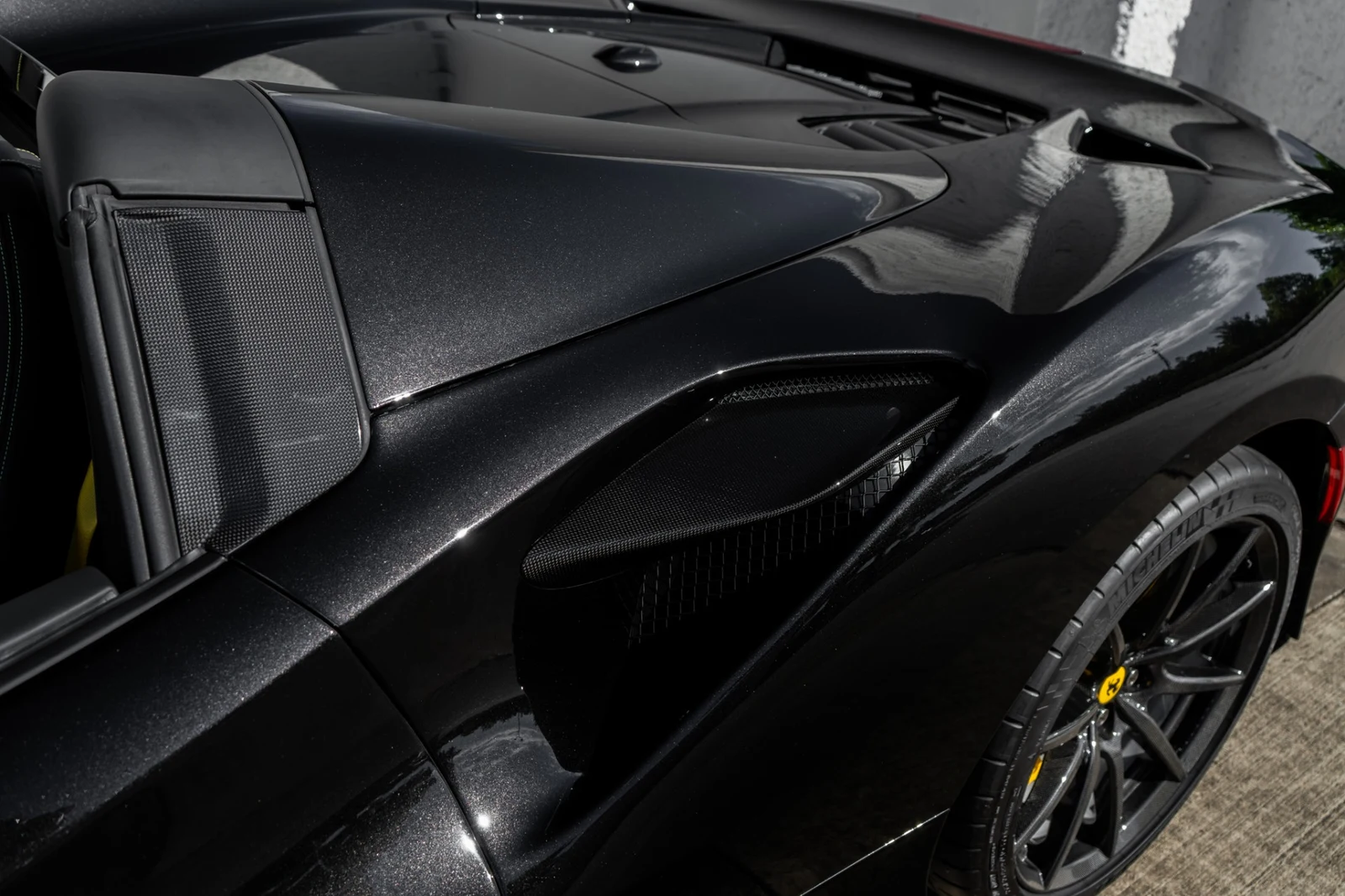 2022 Ferrari F8 Spider, 21/30