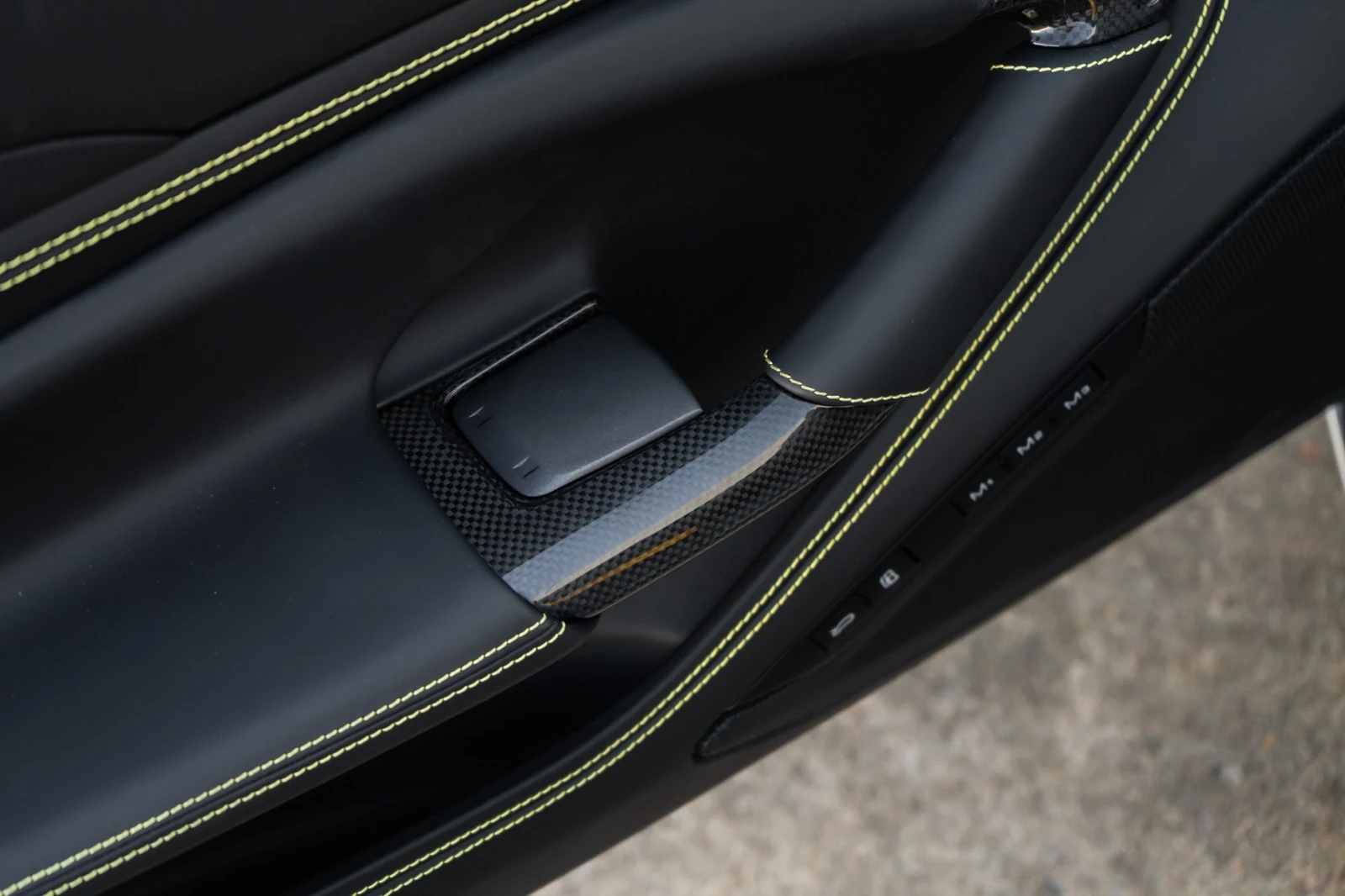 2022 Ferrari F8 Spider, 25/30