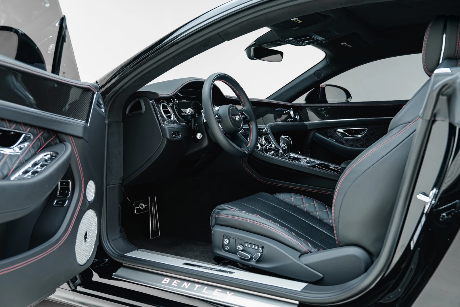 2023 Bentley Continental GT Speed, 2/30