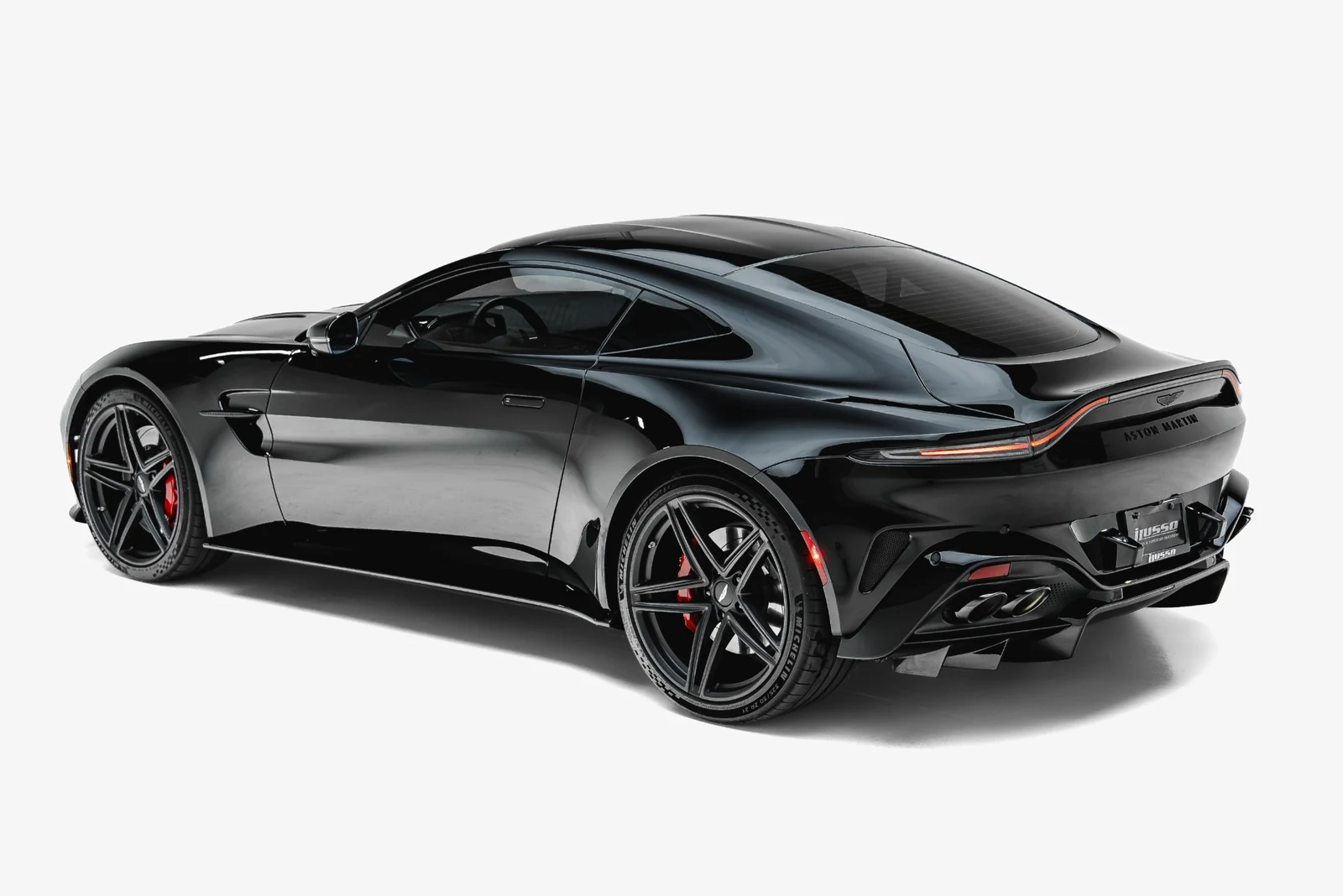 2025 Aston Martin Vantage, 8/30