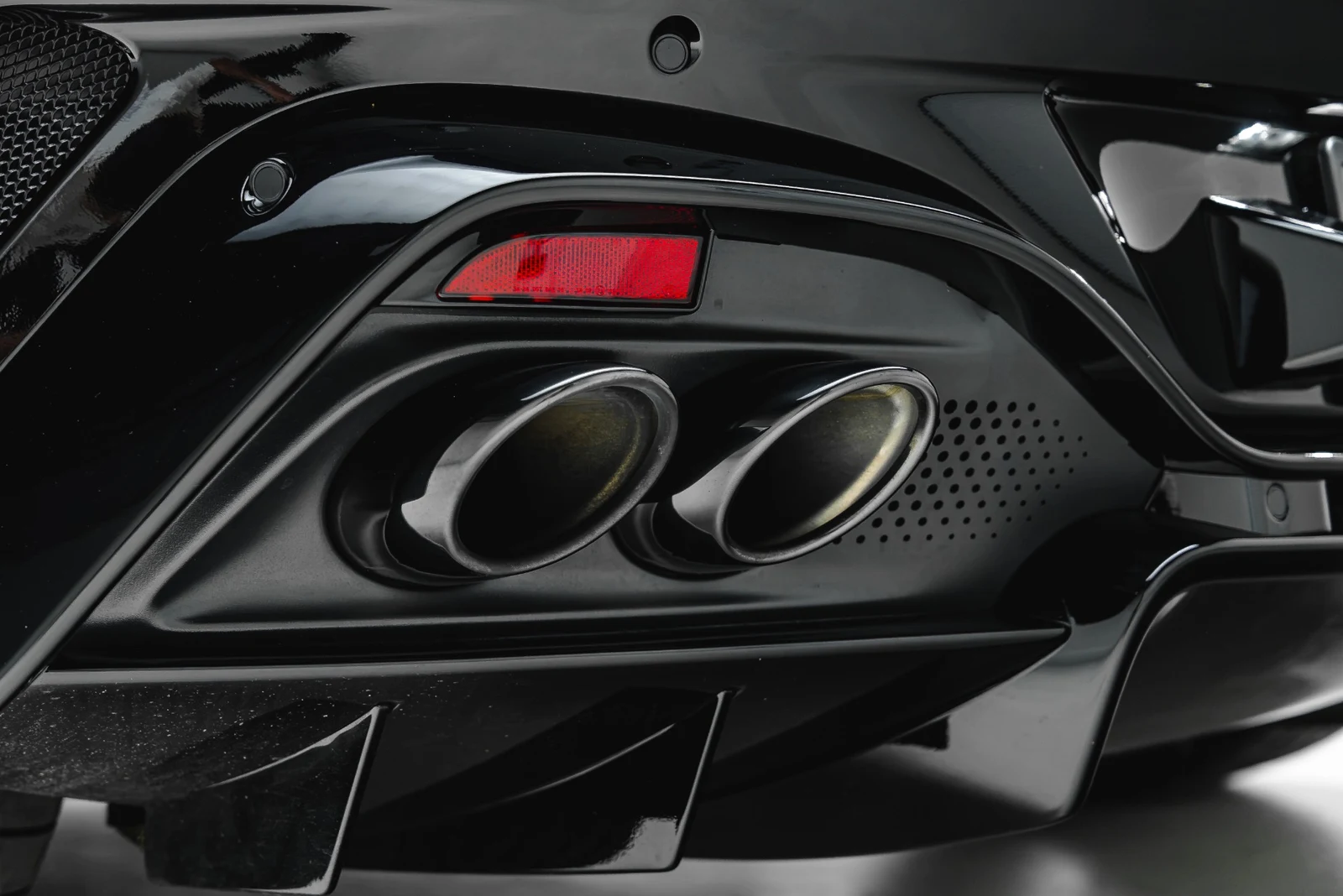 2025 Aston Martin Vantage, 18/30