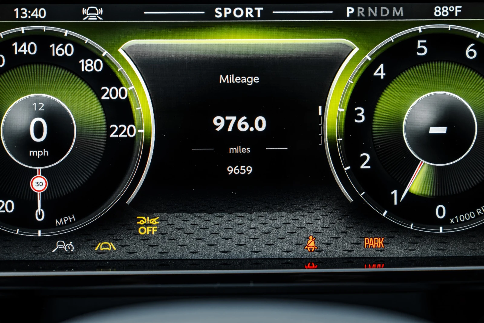 2025 Aston Martin Vantage, 29/30