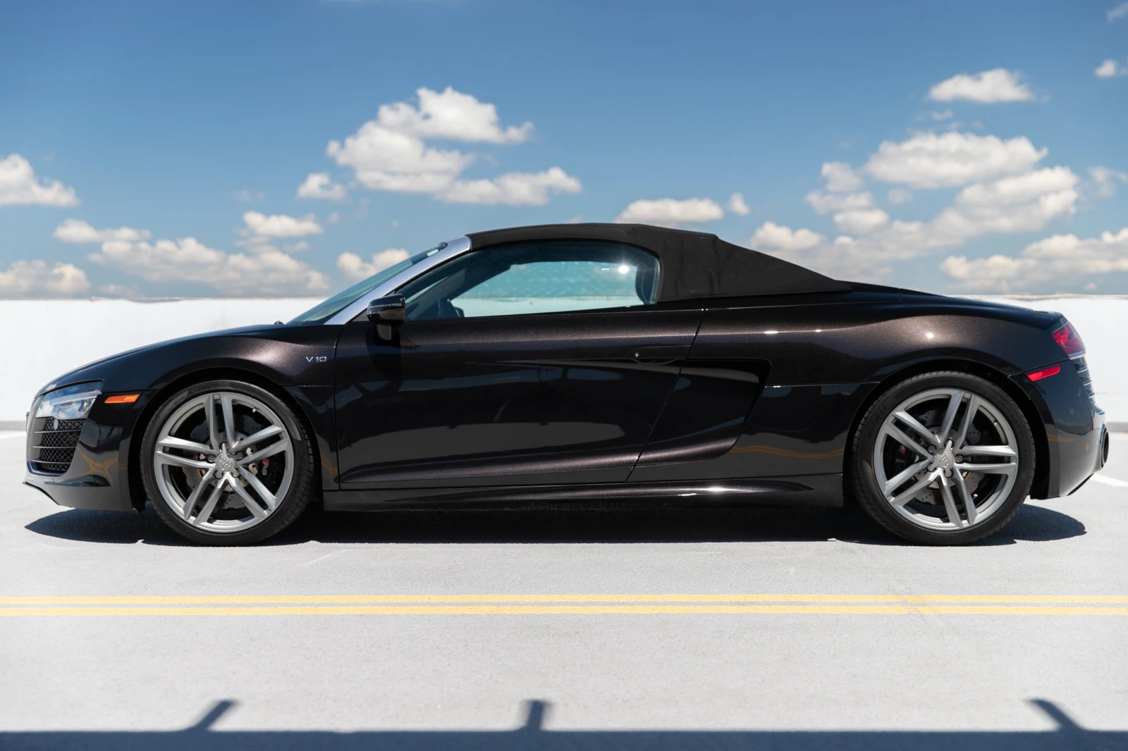 2014 Audi R8 5.2 quattro Spyder (Type 42), 3/30