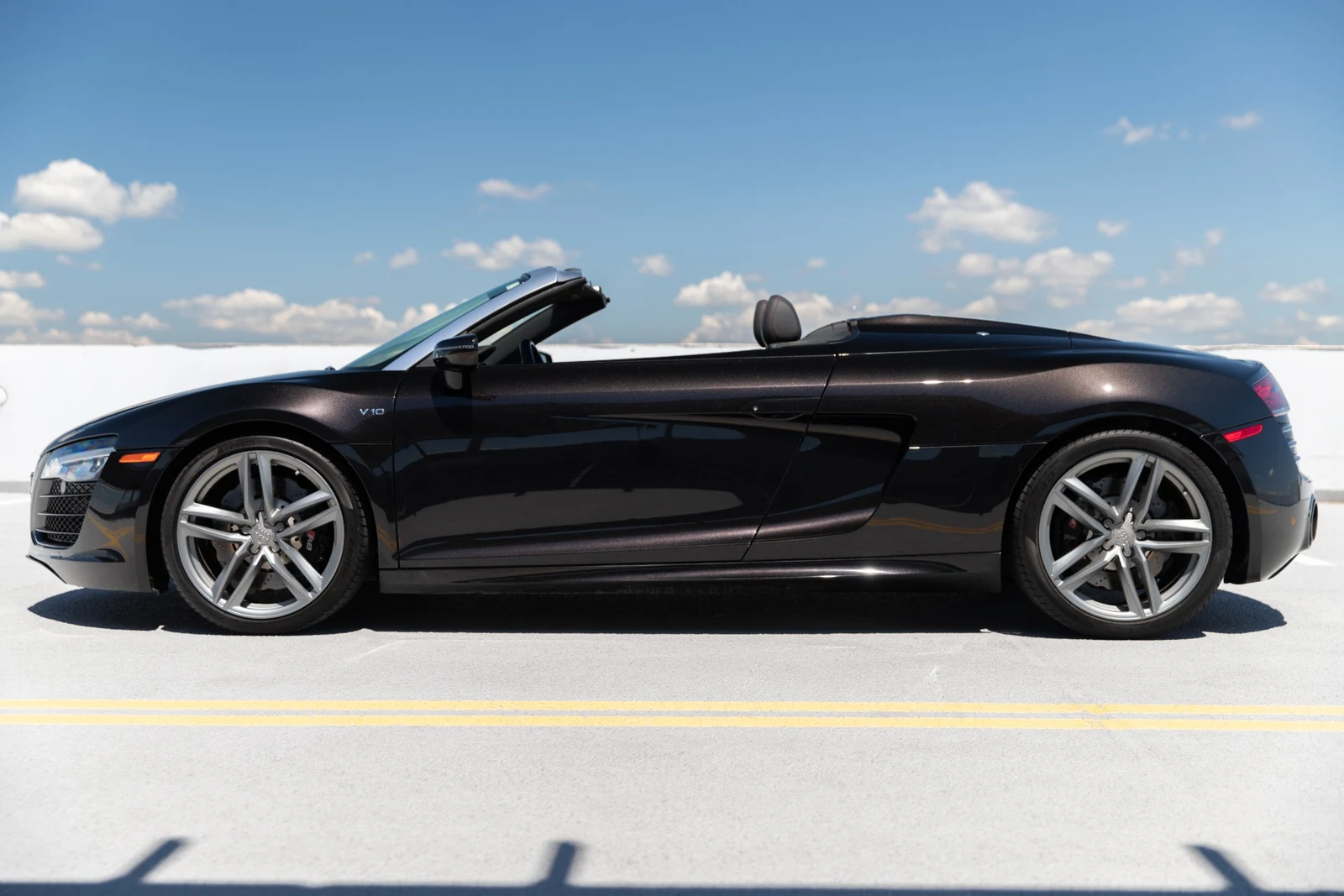 2014 Audi R8 5.2 quattro Spyder (Type 42), 11/30