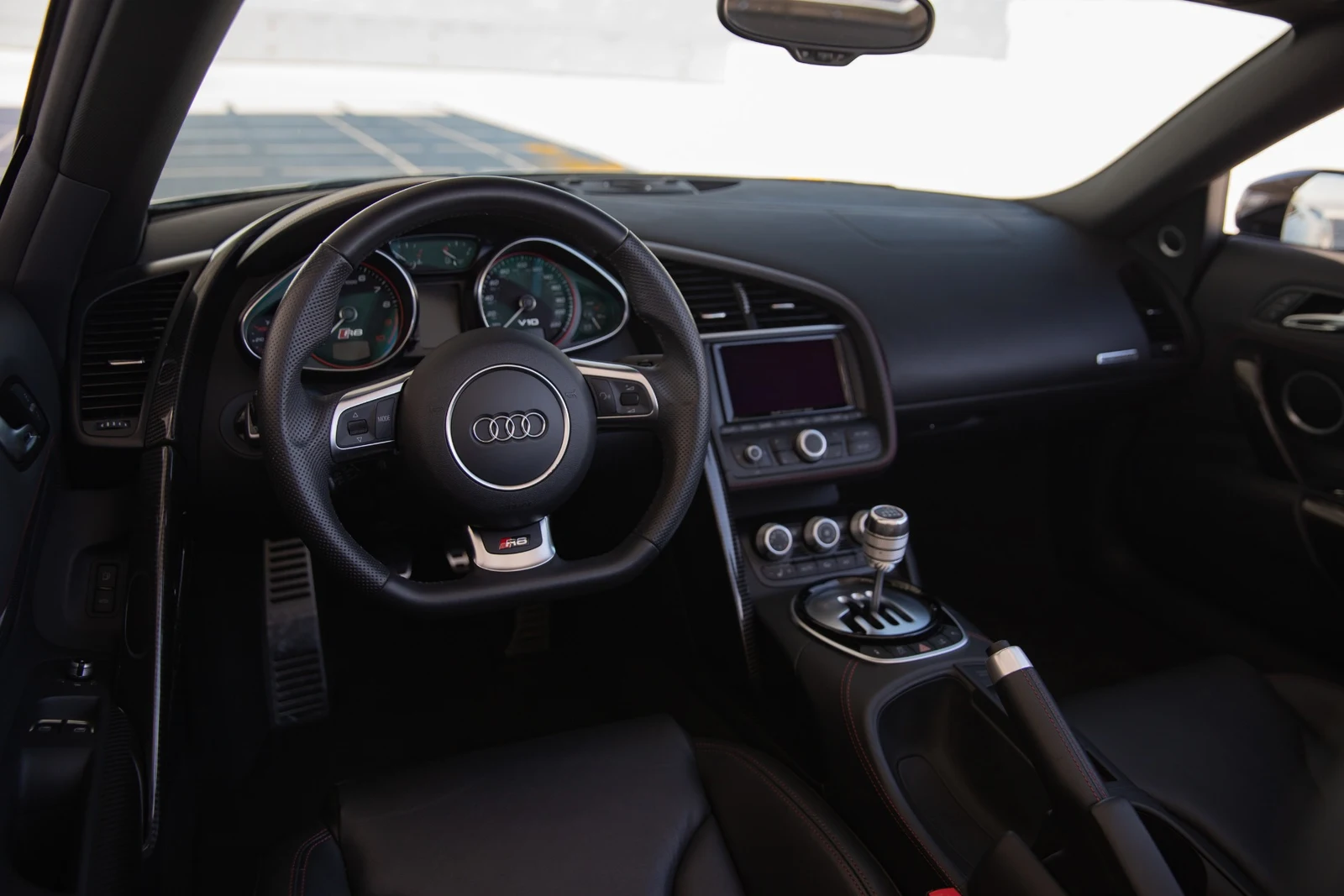 2014 Audi R8 5.2 quattro Spyder (Type 42), 21/30