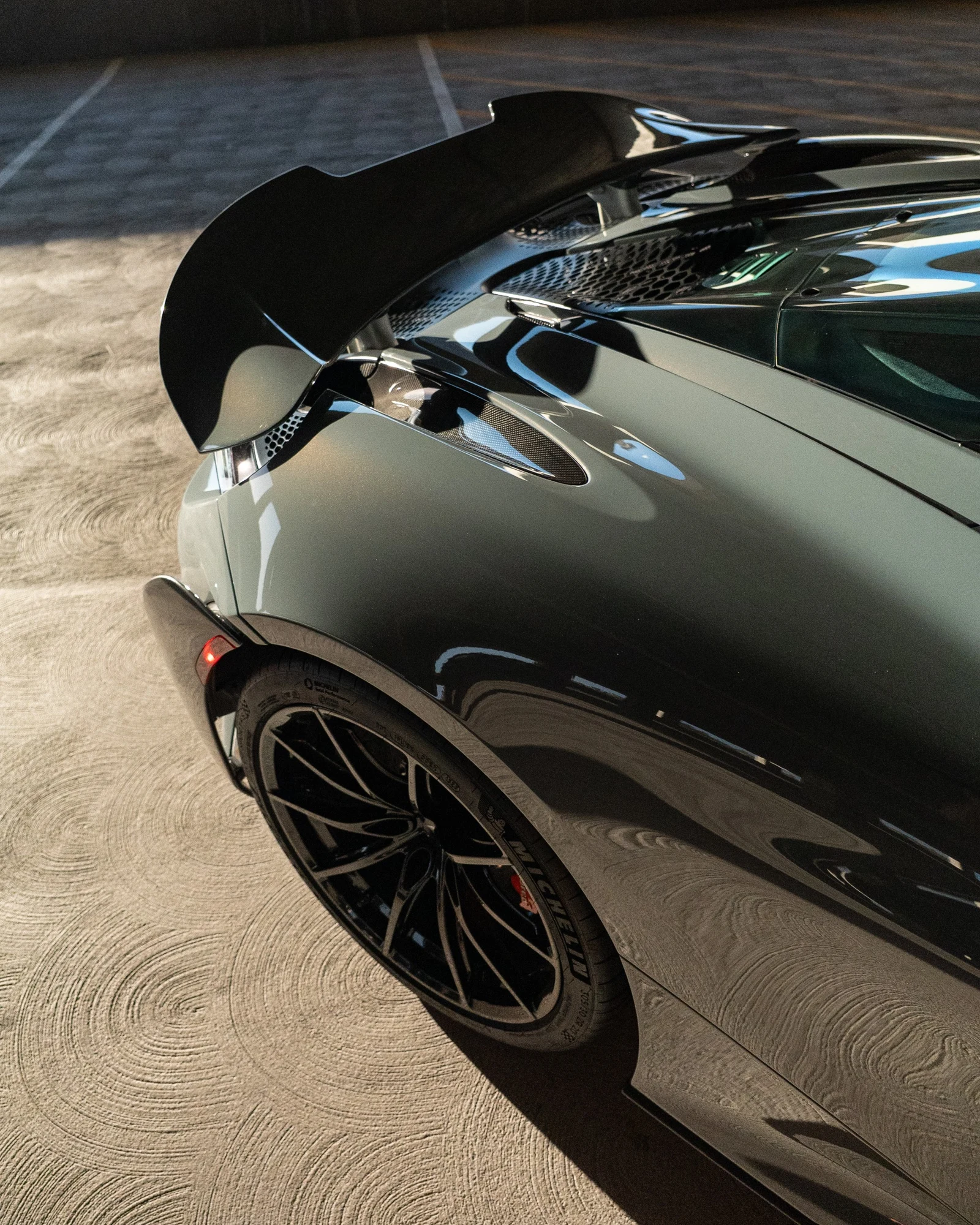 2021 McLaren 765LT, 11/30