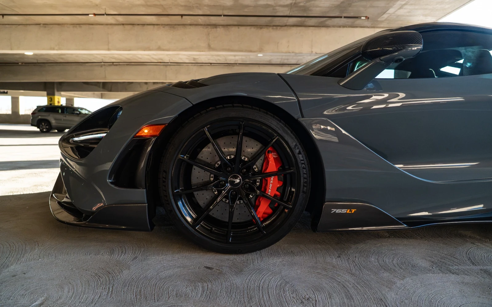 2021 McLaren 765LT, 13/30