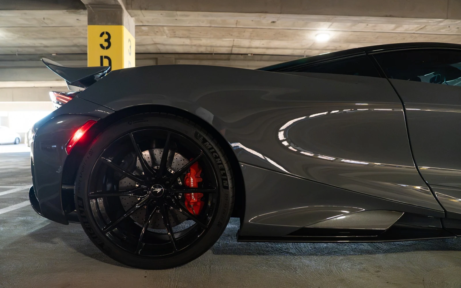 2021 McLaren 765LT, 17/30