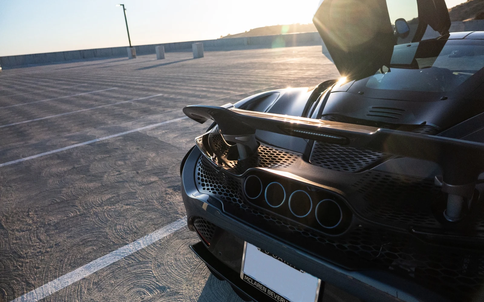 2021 McLaren 765LT, 20/30