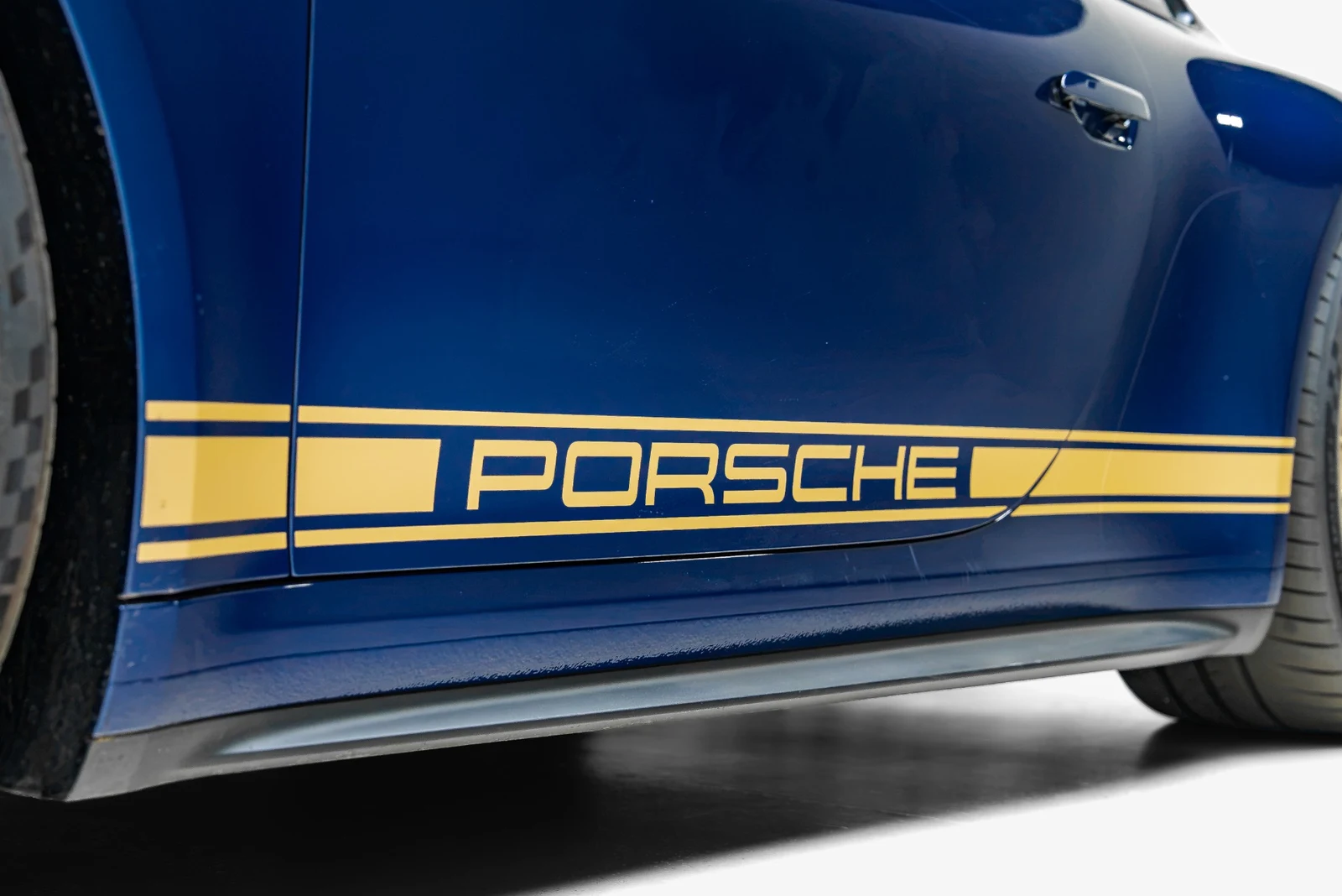 2026 Porsche 911 (992.2) GT3 Touring, 17/30