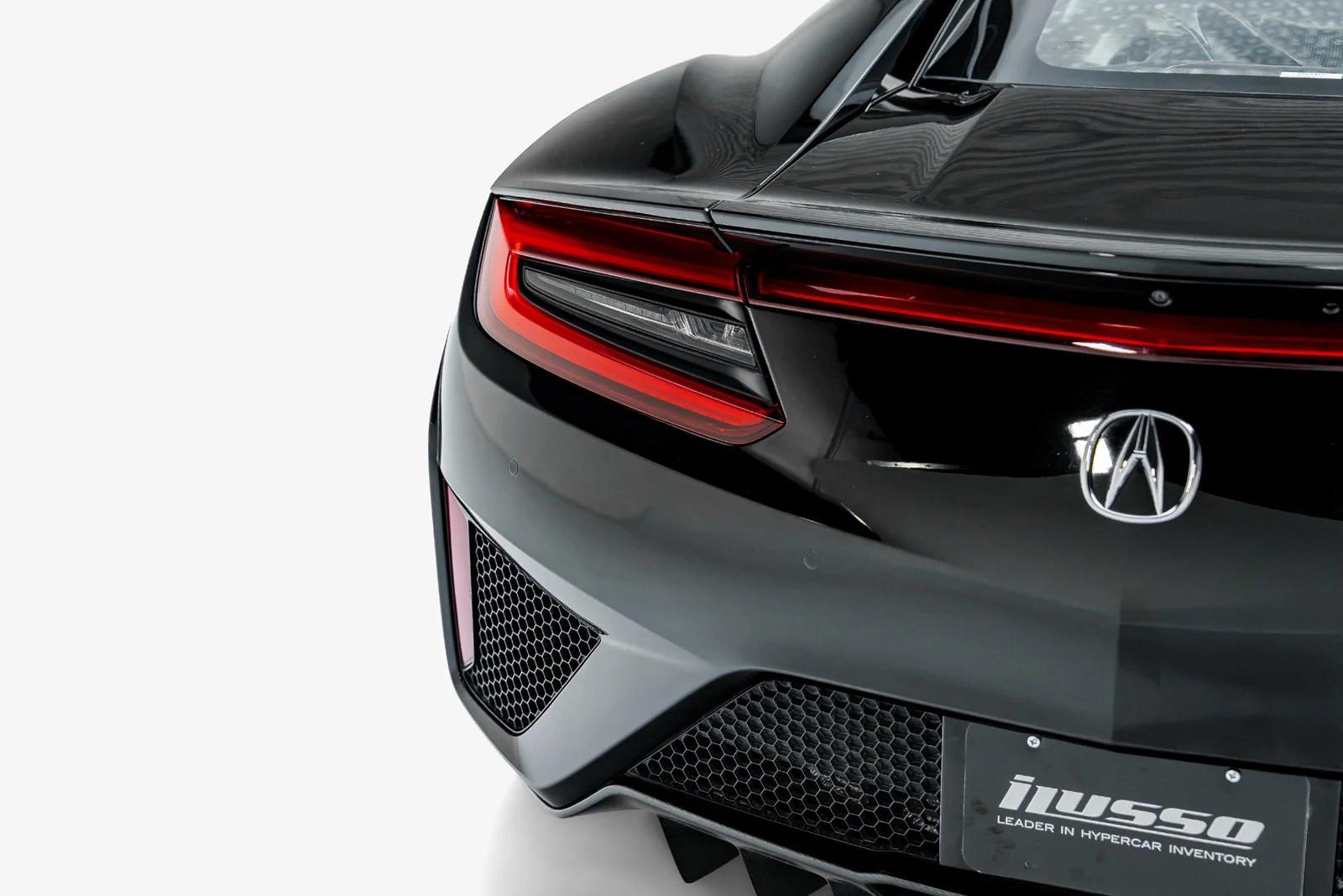 2017 Acura NSX SH-AWD Sport Hybrid, 18/30