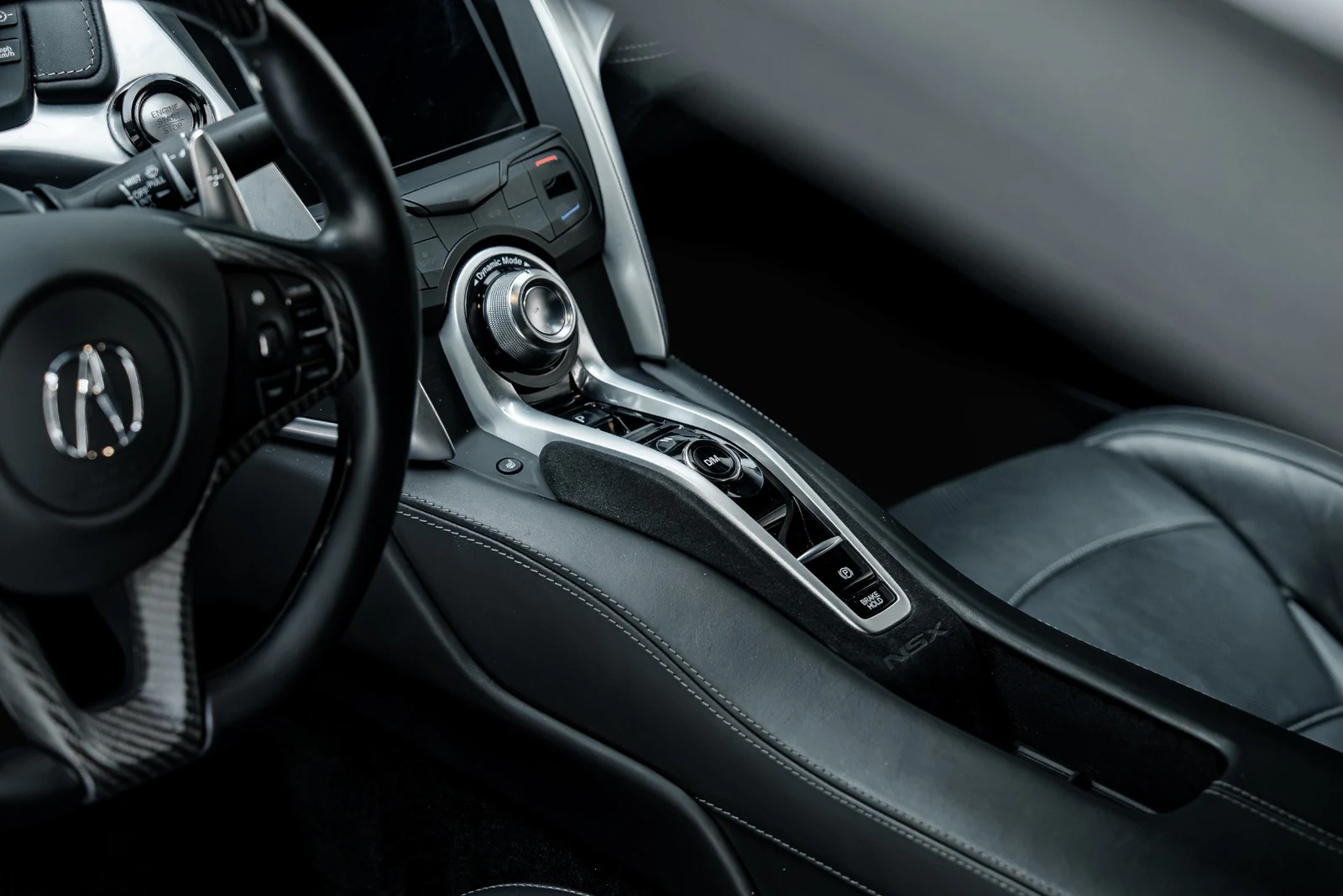 2017 Acura NSX SH-AWD Sport Hybrid, 25/30