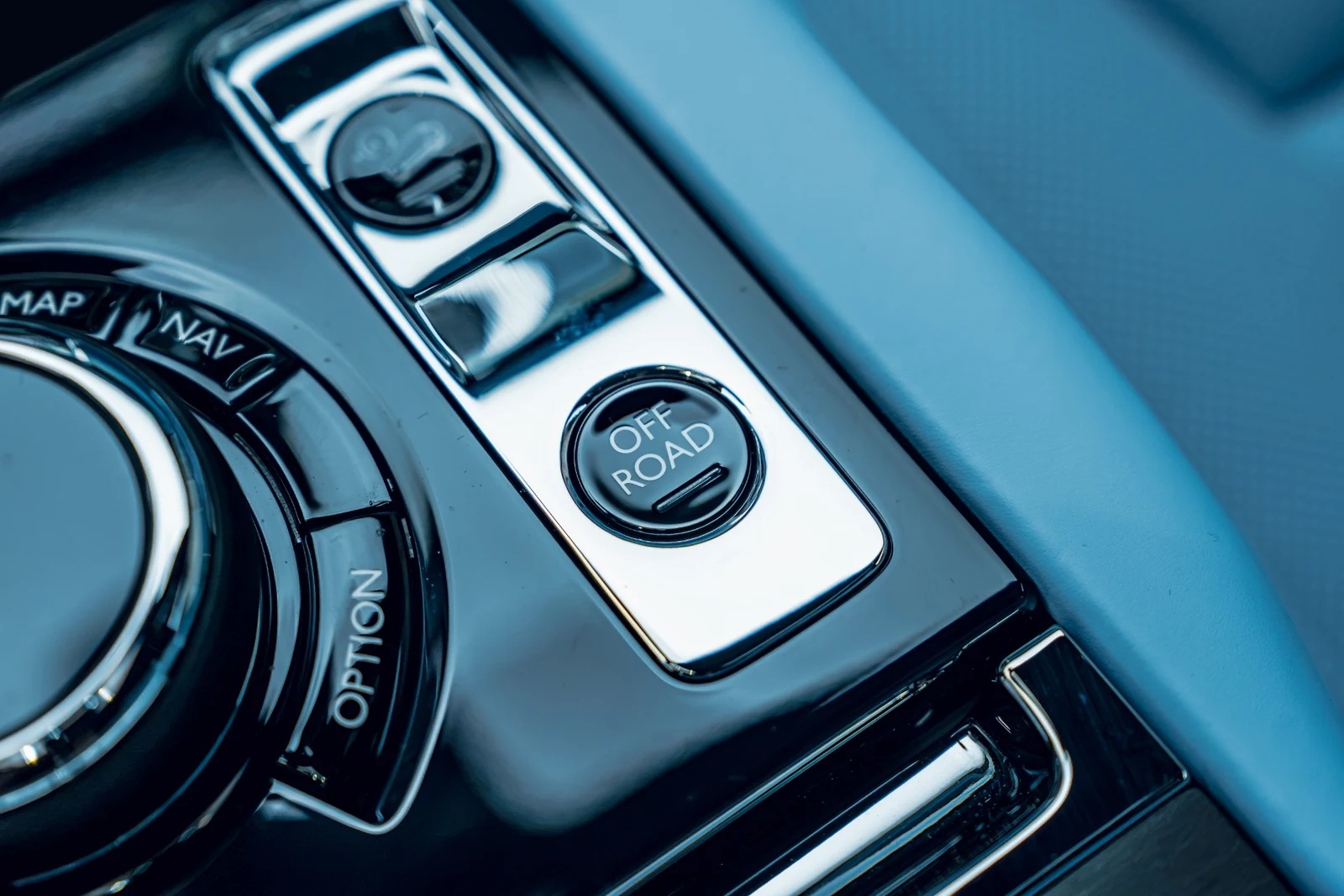 2026 Rolls-Royce Cullinan Series II, 28/30