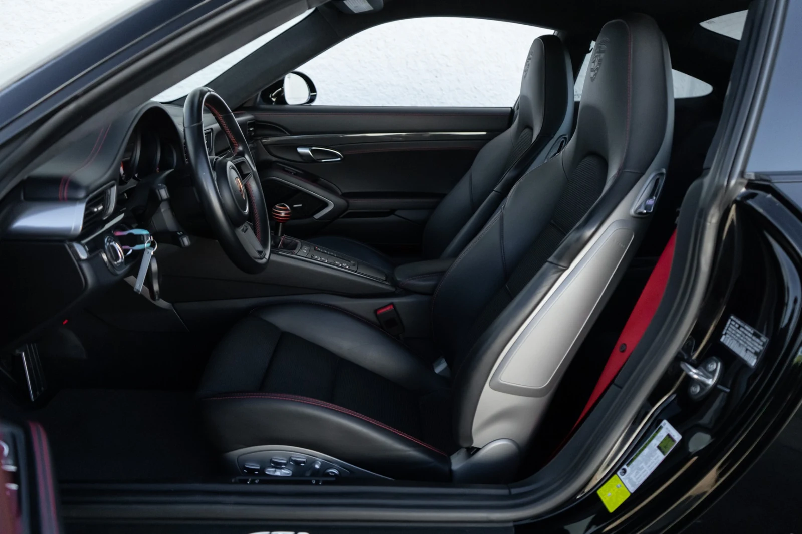 2018 Porsche 911 (991.2) GT3 Touring, 4/30