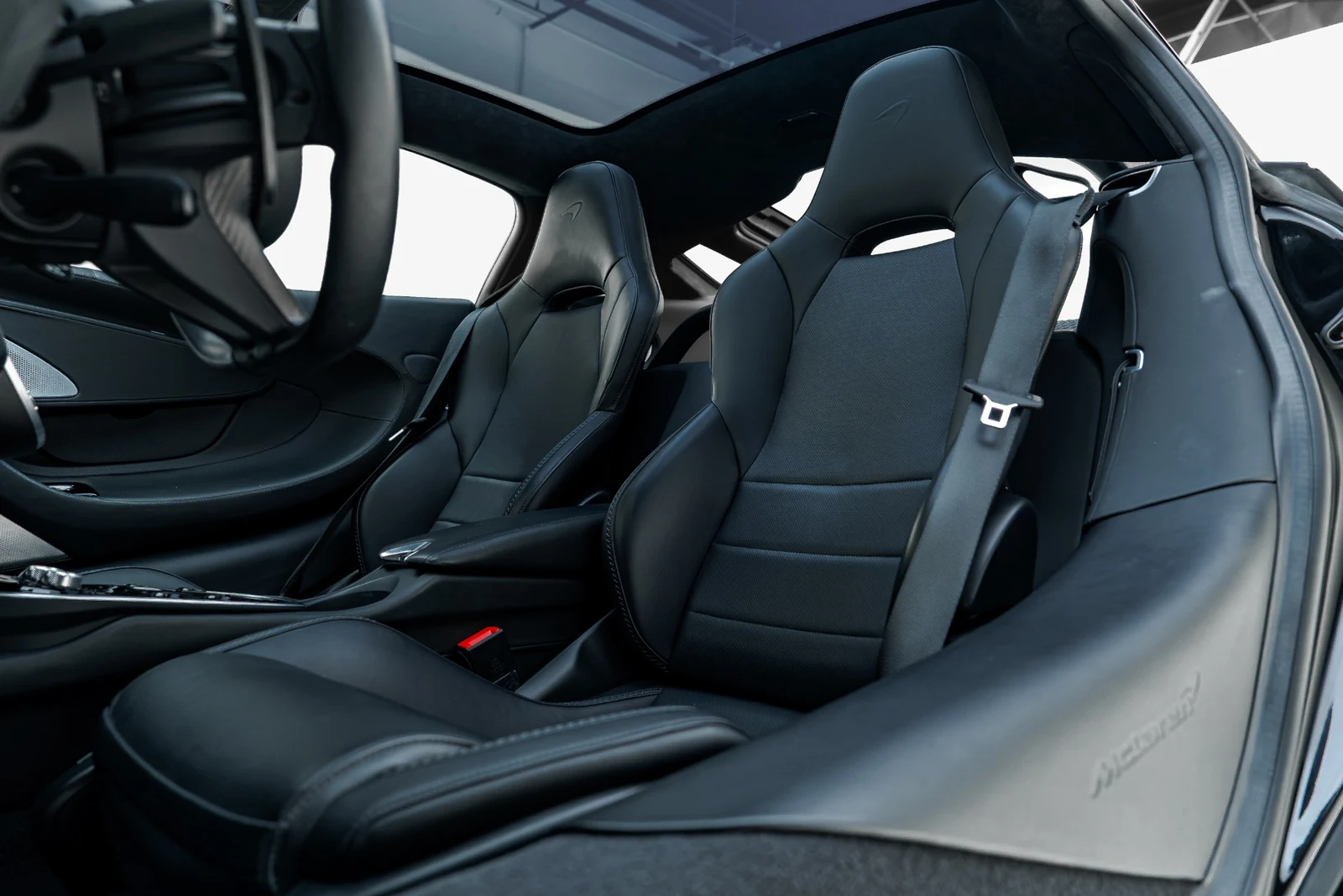 2023 McLaren GT, 3/30