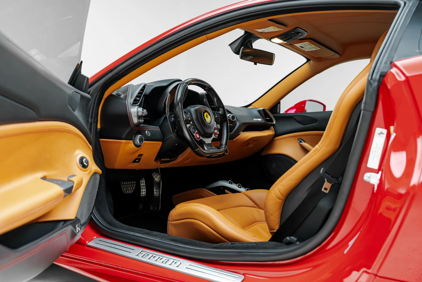 2016 Ferrari 488 GTB, 2/30