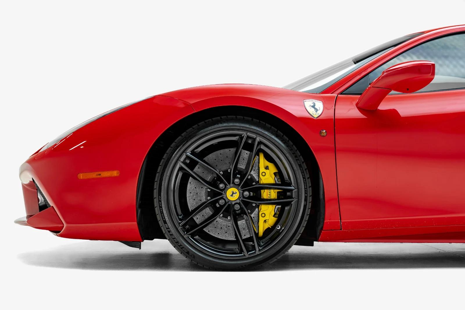 2016 Ferrari 488 GTB, 7/30