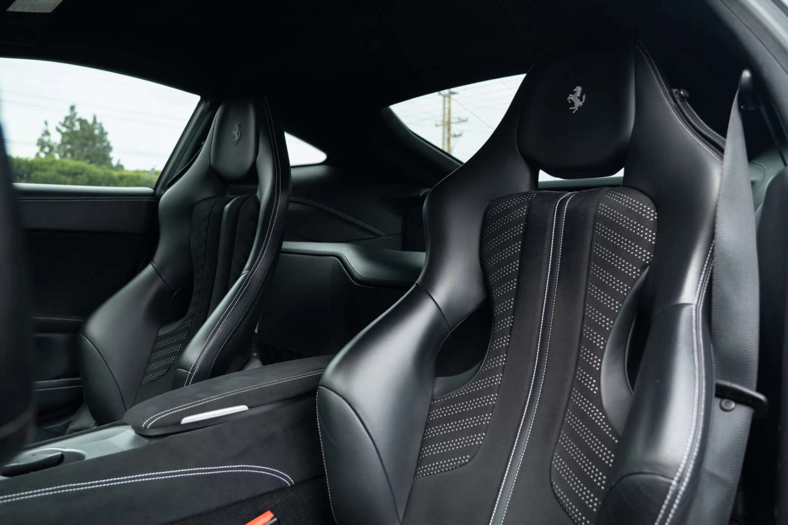 2014 Ferrari F12berlinetta, 4/30