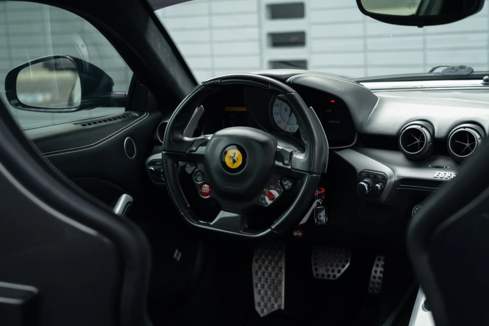 2014 Ferrari F12berlinetta, 25/30