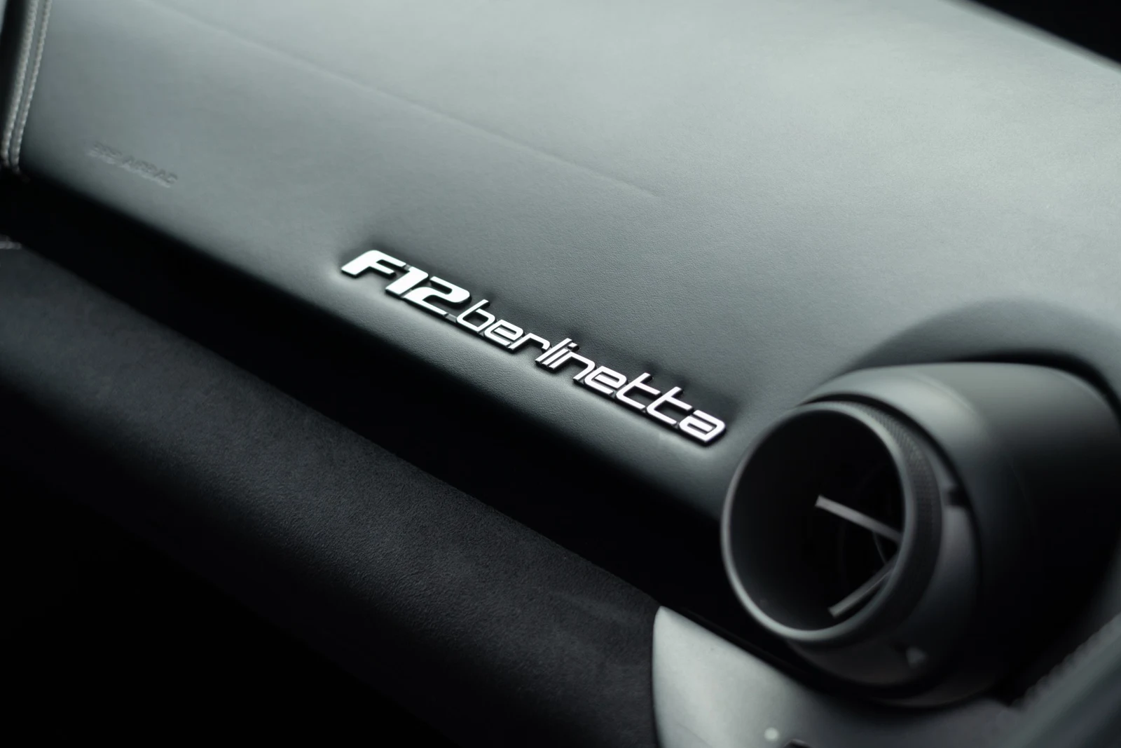 2014 Ferrari F12berlinetta, 29/30