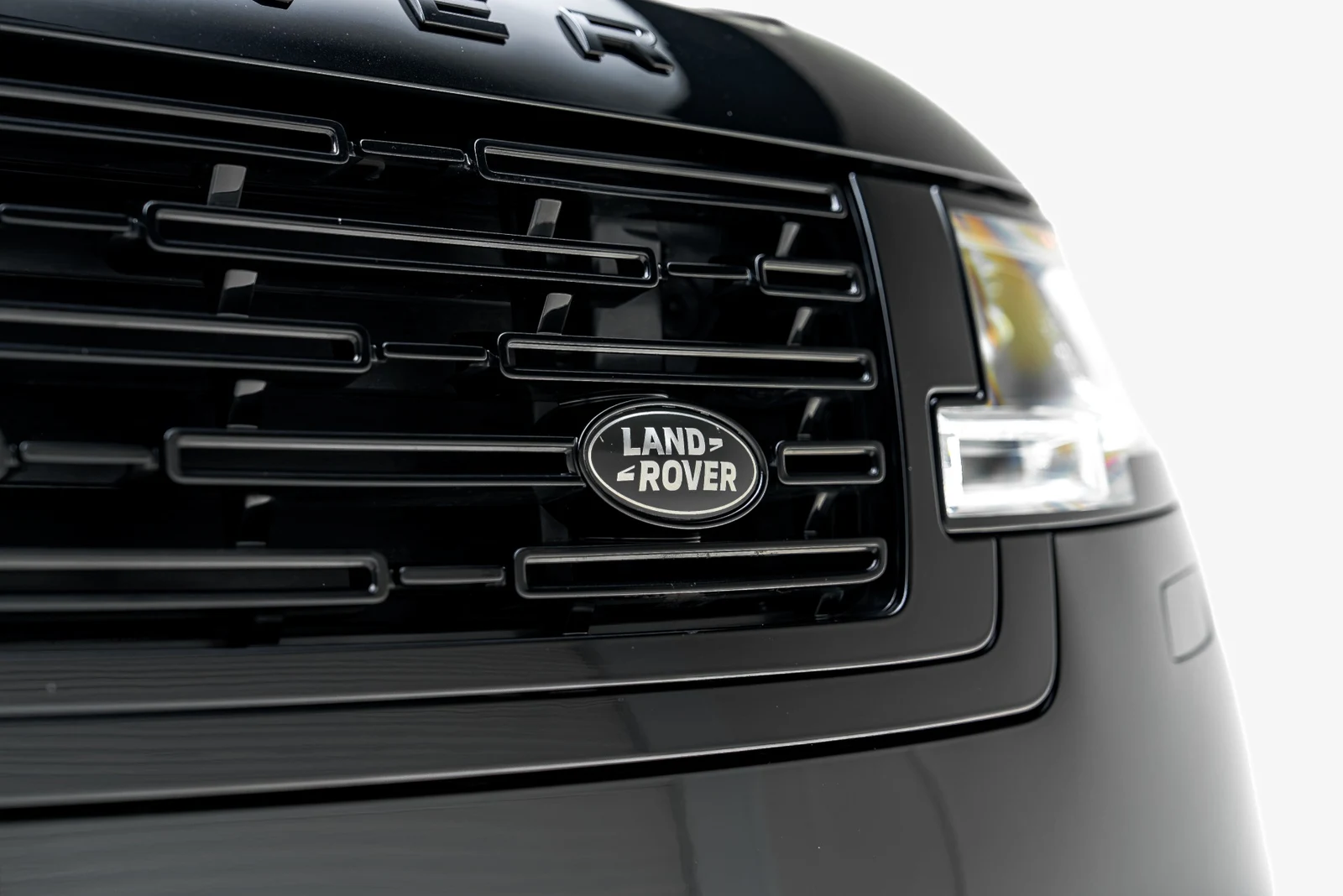 2025 Land Rover Range Rover P530 Autobiography LWB, 14/30