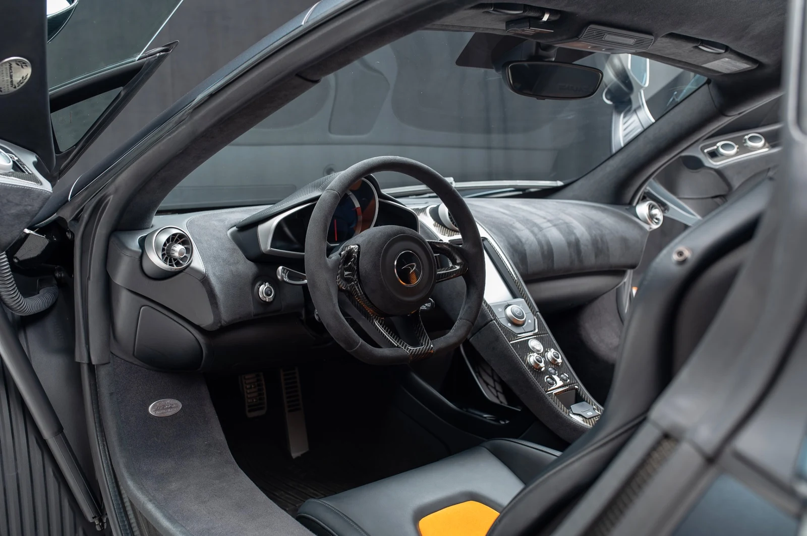 2015 McLaren 650S LM Coupe ( Le Mans Special Edition 1/50 ), 5/30